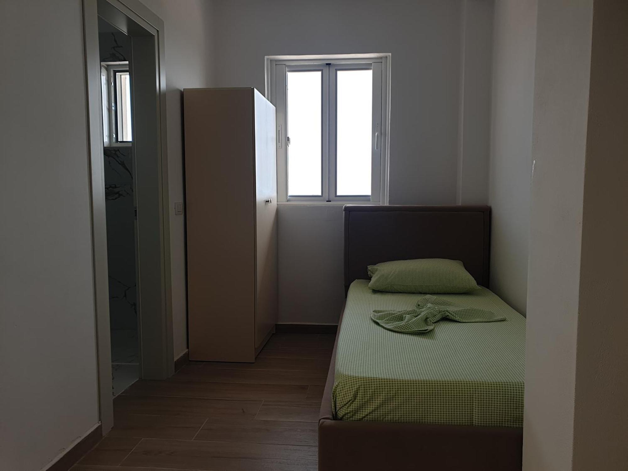 Rooms By George Dhërmi Rom bilde